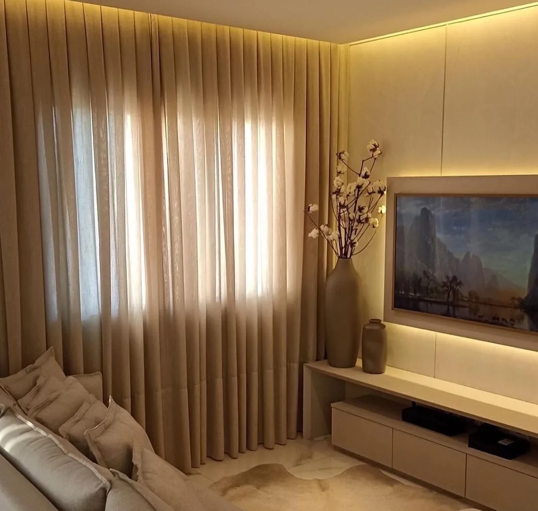 Cortina wave em sala com TV